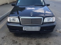 Mercedes C 180