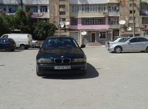 BMW 525