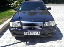 Mercedes C 180