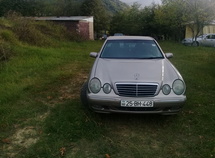 Mercedes C 240