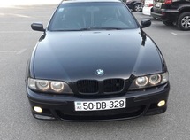 BMW 528