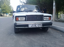 LADA (VAZ) 2107