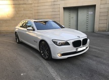 BMW 750