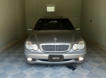 Mercedes C 240