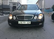 Mercedes E 220