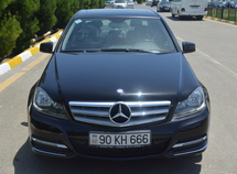 Mercedes C 180