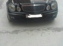 Mercedes E 220
