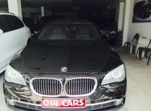 BMW 750