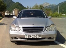Mercedes C 180