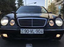 Mercedes E 320