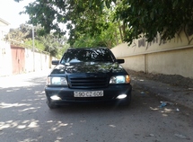 Mercedes C 240