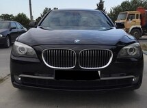 BMW 750