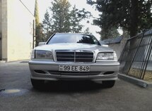 Mercedes C 180