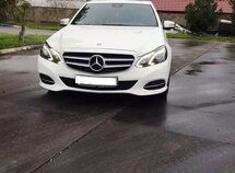 Mercedes E 200