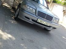 Mercedes C 180