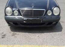 Mercedes E 220