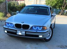 BMW 528