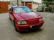 Mercedes C 180