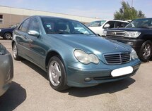 Mercedes C 320
