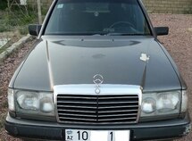 Mercedes E 260