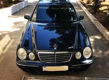 Mercedes E 240