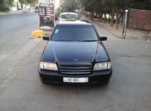 Mercedes C 180