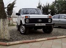 LADA (VAZ) Niva