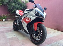 Yamaha YZF-R1