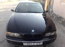 BMW 528