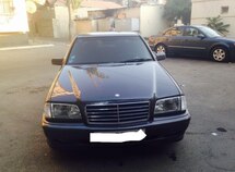 Mercedes C 180