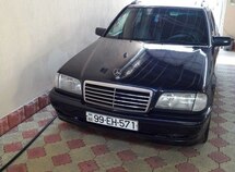 Mercedes C 180