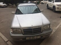 Mercedes C 180