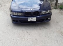 BMW 528