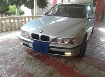 BMW 523