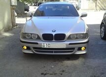 BMW 528