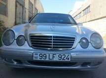 Mercedes E 320