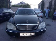 Mercedes S 320