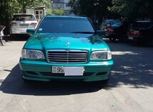 Mercedes C 180