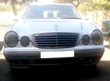 Mercedes E 320