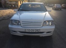 Mercedes C 180