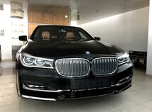 BMW 750