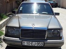 Mercedes E 200