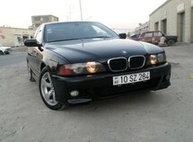 BMW 528