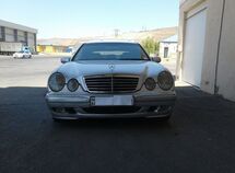 Mercedes E 320
