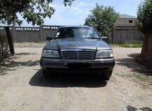 Mercedes C 180