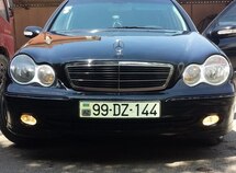 Mercedes C 200