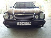 Mercedes E 240