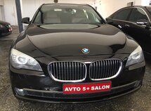 BMW 750