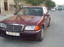 Mercedes C 180