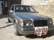 Mercedes E 200